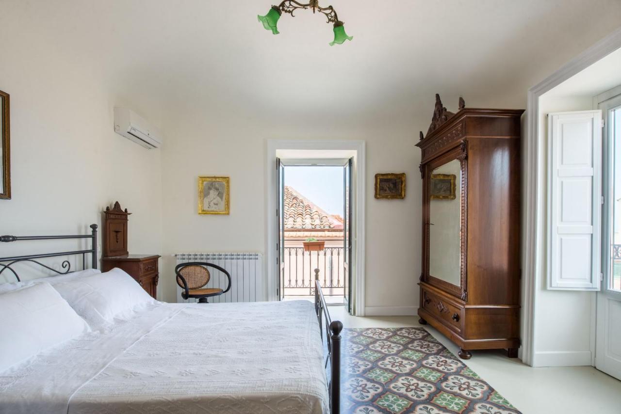 Casa Valerie Al Lavatoio Medievale By Wonderful Italy 체팔루 외부 사진